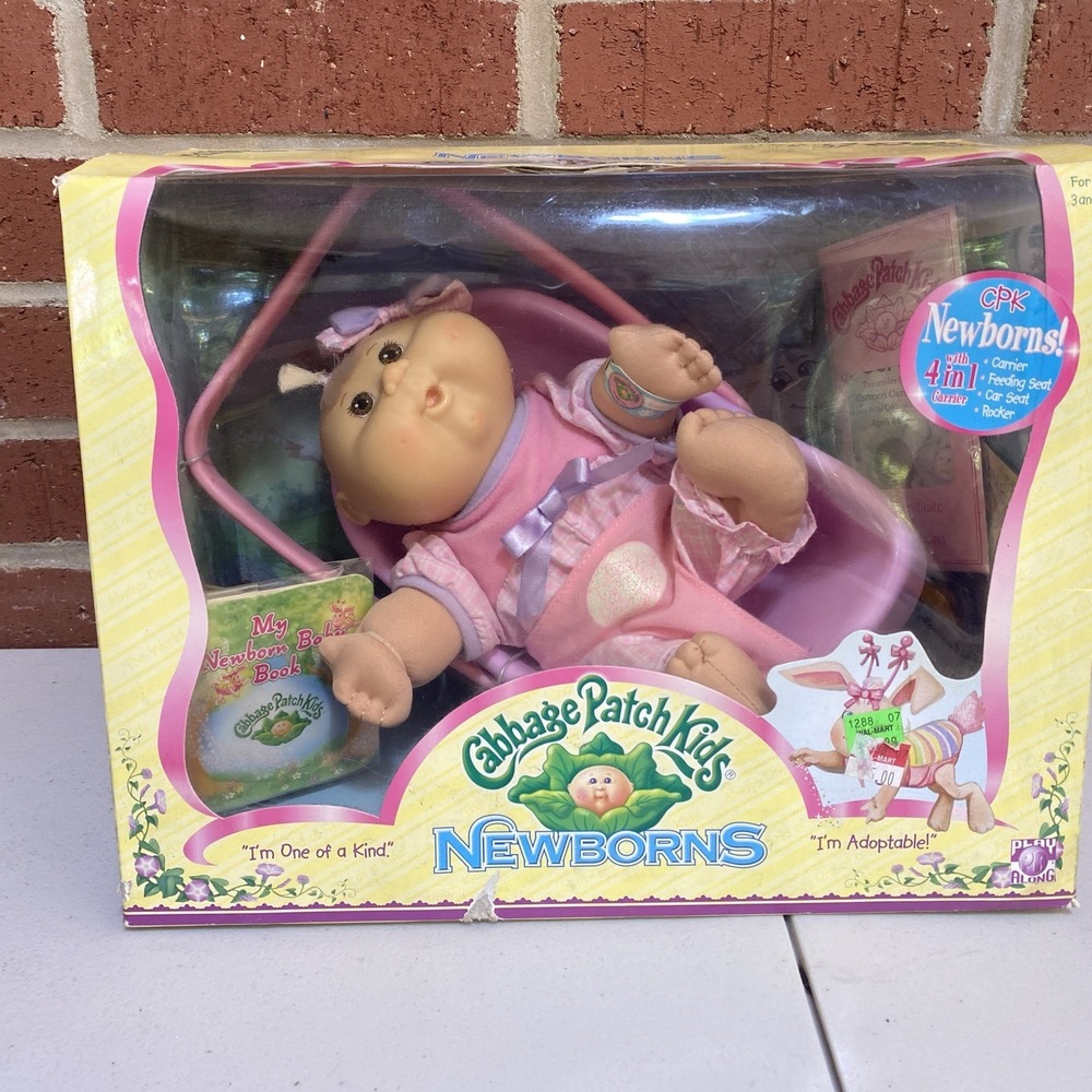Cabbage Patch Kids 2006 Newborns "Gabby Michelins" Has 4 in 1 Carrier & bottle